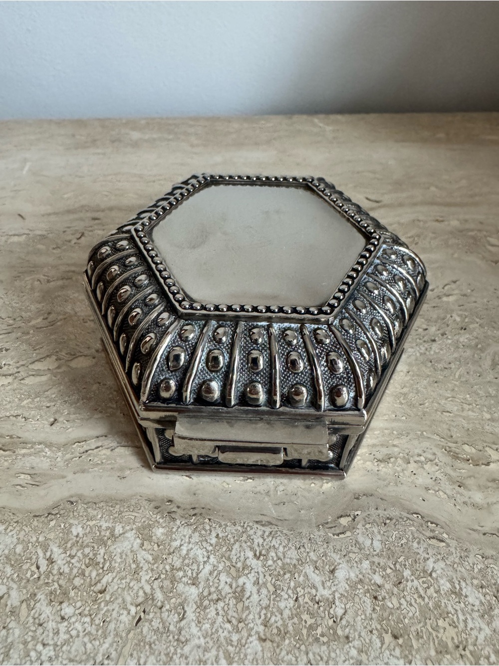 Hexagonal Decorative Trinket Box in Silver Tone